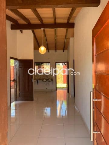 Casa en Villa Elisa zona petropar cod 2507