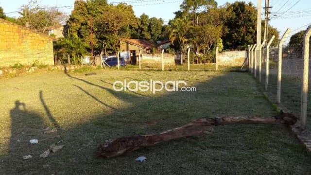 Terreno 651 m2 en centro de Limpio, foto 3