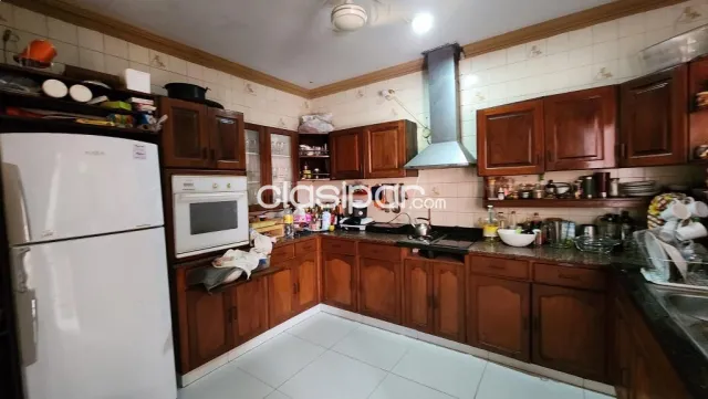Casa en alquiler toda en planta baja - zona Hipódromo — foto 3
