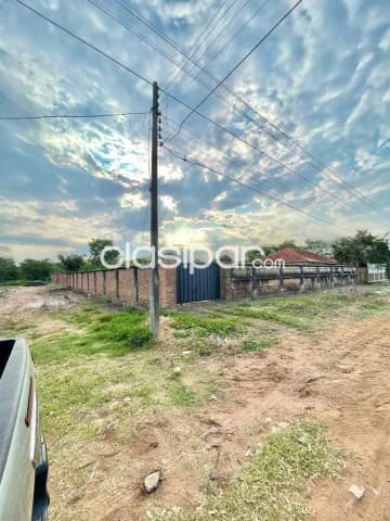 Terreno en Limpio, foto 2