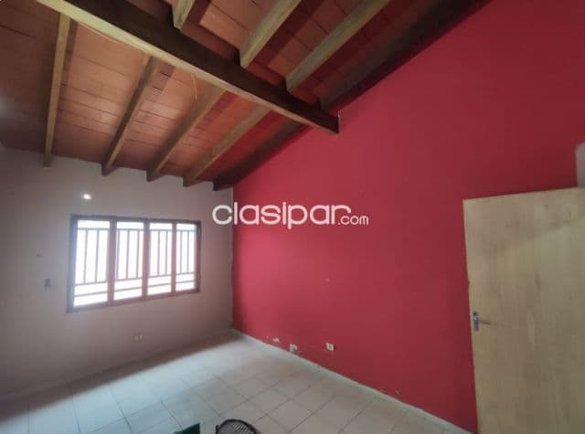 Amplia casa en capiata km 18,5 - ruta py-02