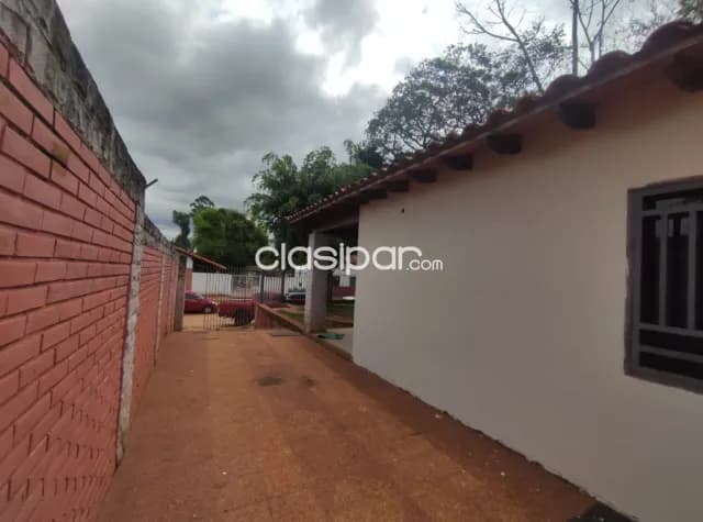 Amplia casa en capiata km 18,5 - ruta py-02 — foto 3