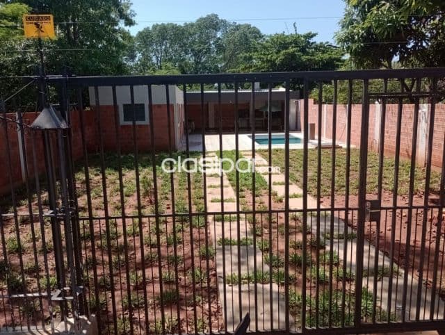 Aregua zona caacupemi hacia el lago vendo casa nueva con piscina — foto 1