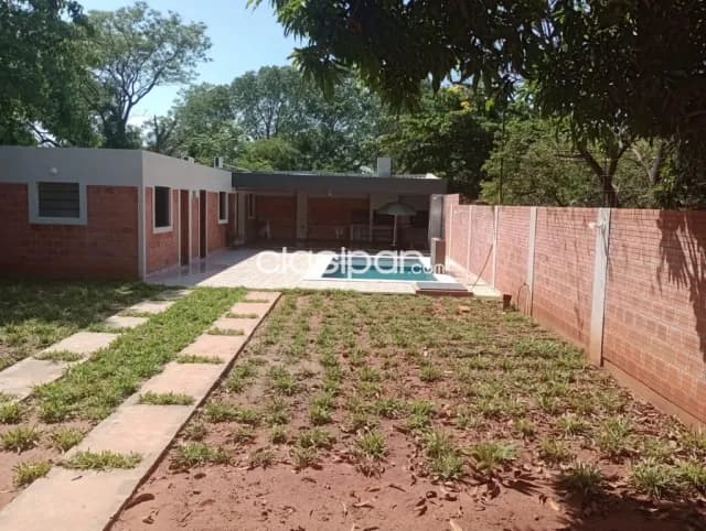 Aregua zona caacupemi hacia el lago vendo casa nueva con piscina — foto 3