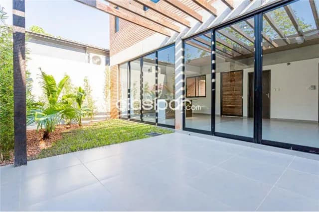 Fino duplex a estrenar en Luque — foto 5