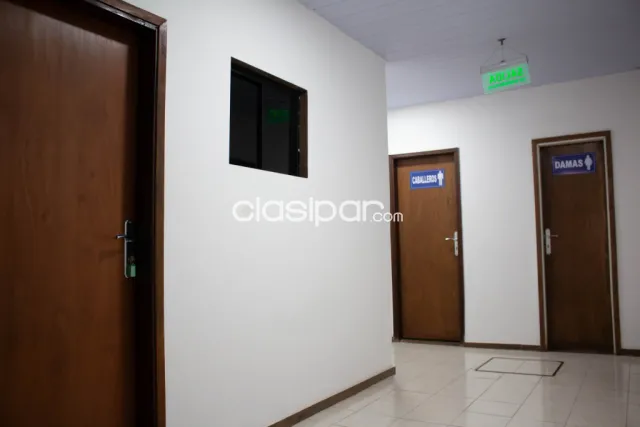 propiedad comercial para depósitos con oficinas y viviendas, foto 5