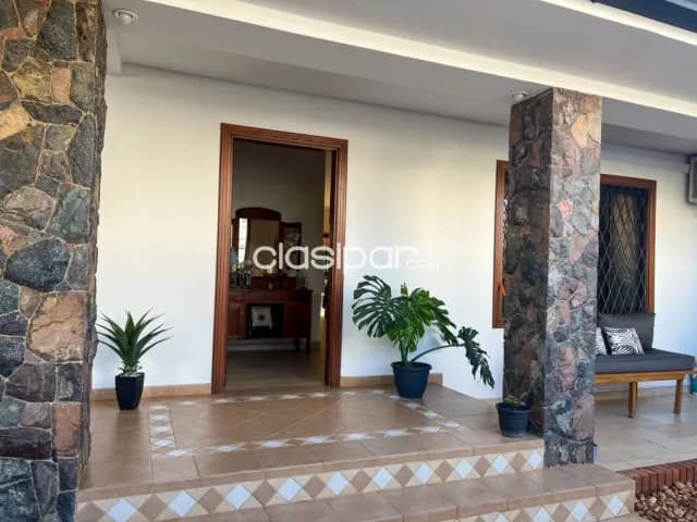 Casa lujosa en barrio Herrera 3 dormitorios, foto 3