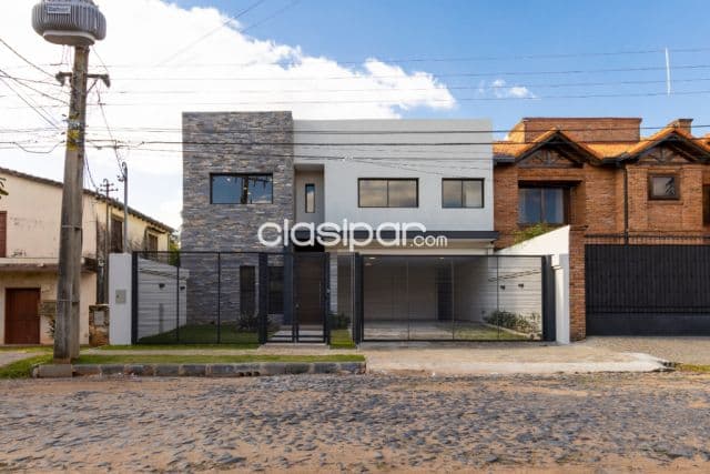 Casa en asuncion barrio mburucuya cod 2530