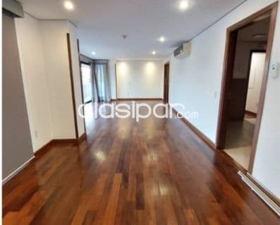 O venta. Departamento de 3 dormitorios en Villa Morra