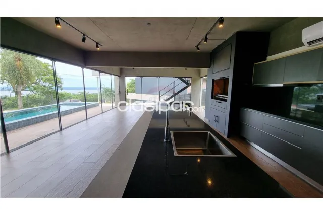 Residencia 4 suites a estrenar con vista al lago — foto 5