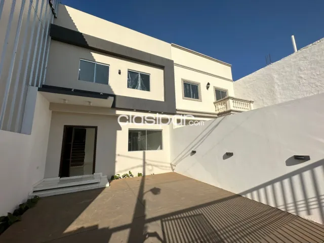 En venta departamento 2 dormitorios en suite en edificio de lujo. Trinidad, foto 2