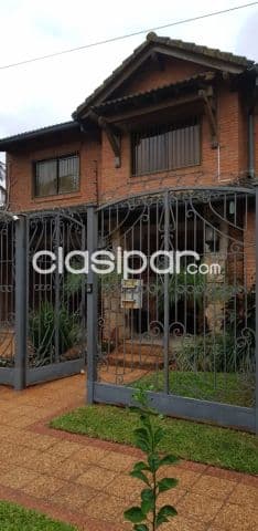 Remato!! Z/ mburucuyá – sh. Sol: Elegante residencia, 3 dormit, jardín, piscina