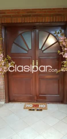 Remato!! Z/ mburucuyá – sh. Sol: Elegante residencia, 3 dormit, jardín, piscina — foto 3