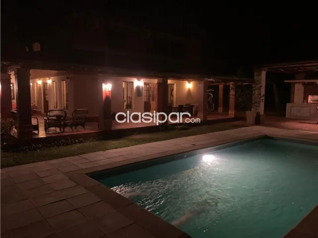 Casa en Urbanizacion 4 dormitorios en San Bernardino, foto 3