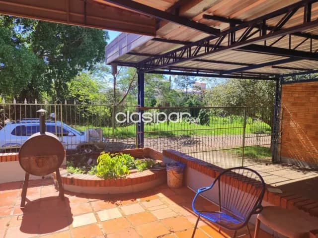 casa en el barrio La Paz de Encarnación, zona Tribunales: 4 habitaciones y 2 baños, foto 4