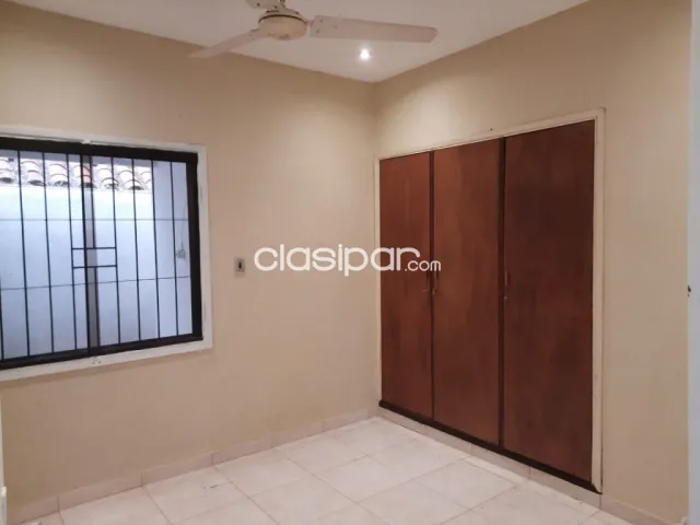 Los laureles – planta baja: 3 dormit, amplios ambientes, jardín, impecable estado, foto 5