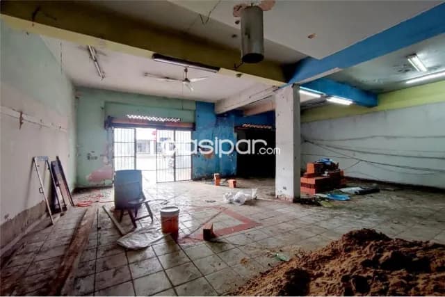 Edificio en amplio terreno s/avda.eusebio ayala zona comercial — foto 5