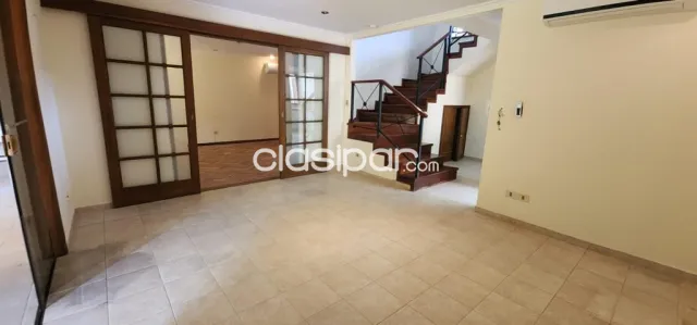 Mburucuyá remato urgente!! Preciosa residencia, 3 suites, jardín, piscina, sólo 300.000 $ — foto 4