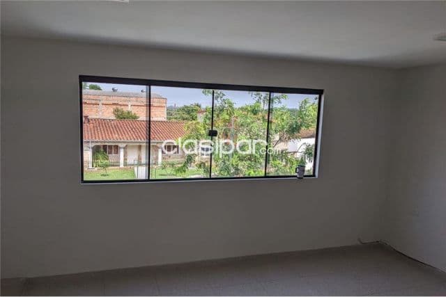Duplex - Venta - Paraguay Central San Lorenzo En venta 2 dúplex juntos con amplio patio en
