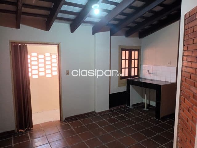 AM Consultora alquila casa en San Lorenzo