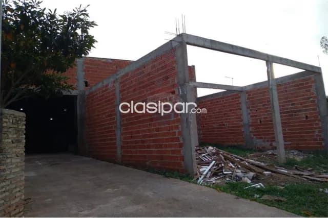 En venta amplio deposito zona ips de Luque — foto 3
