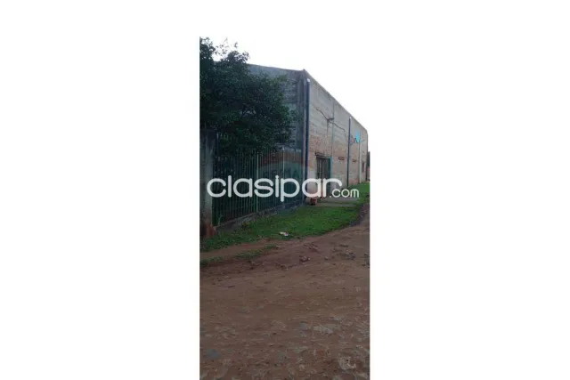 Deposito comercial c/oficinas esquina 796 m2 Luque-cañada garay c/acceso a 3 calles — foto 3