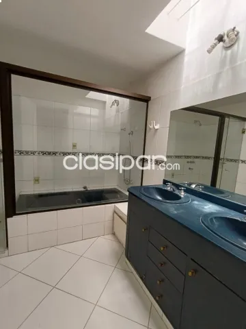 Casa en venta en Villa Aurelia — foto 3