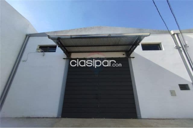 Amplios depósitos ubicados en abasto sur, foto 1