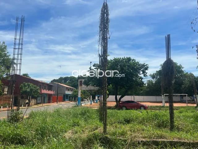 Terreno de 12x30 m2 con cimientos y plano aplobado para edificio de 4 pisos en San L, foto 3