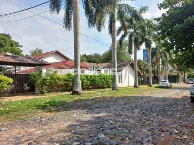 propiedad de 1028 m2 en esquina y en pleno Ykua sati!!! C157 — foto 4