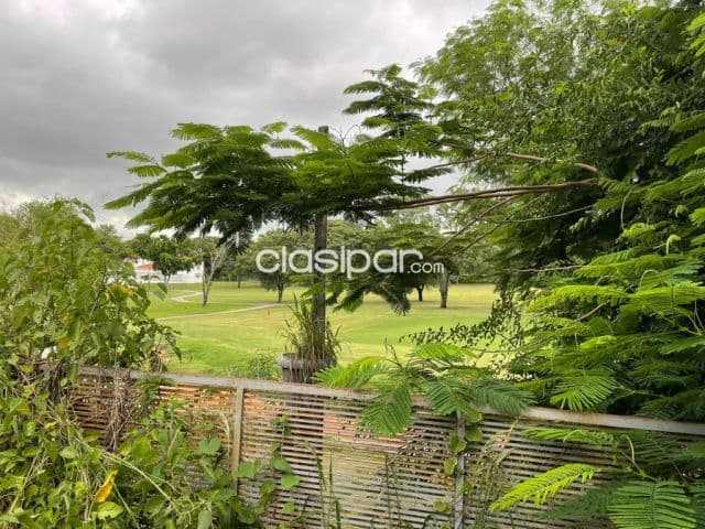 Terreno importante zona yatch con salida a uno de los hoyos del campo de golf
