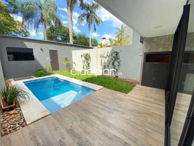 Z/ shop. Pinedo: Amplio dúplex, 3 dormit, escritorio, piscina, parrilla, jardín, foto 3