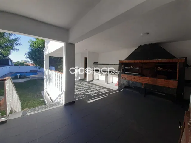 Imponente y amplia residencia barrio mburicao, foto 4