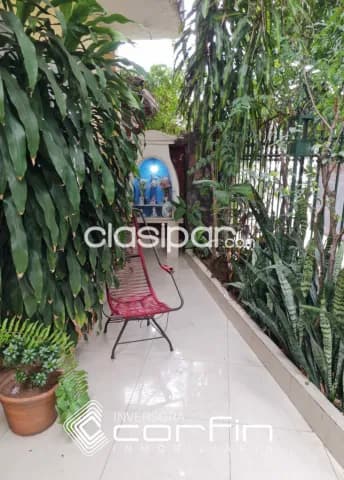 Casa de 2 plantas, 424 m2. De terreno, sobre avda. José félix bogado Asunción, foto 4