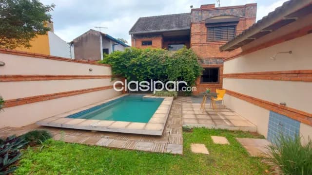 Amplia residencia entre Recoleta y tembetary con piscina, foto 5