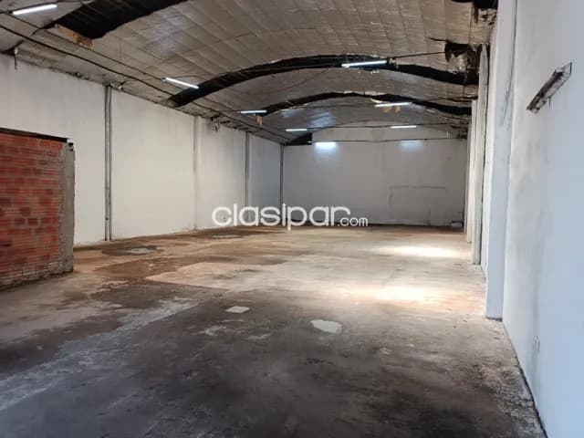 Fdo de la mora n, prox. Av. Mcal. López: 350 m2 + oficina, impecable estado, 8.500.000 gs — foto 4