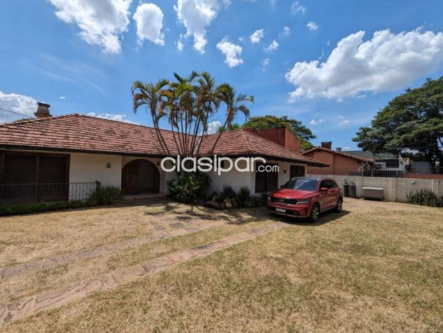 Villa Morra: Elegante ubicación: Residencia en esquina, planta baja, p/ uso comercial, foto 1