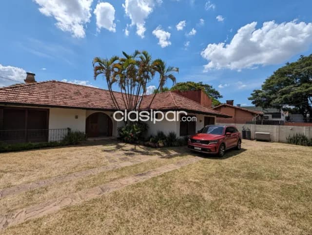 Villa Morra: Elegante ubicación: Residencia en esquina, planta baja, p/ uso comercial, foto 2