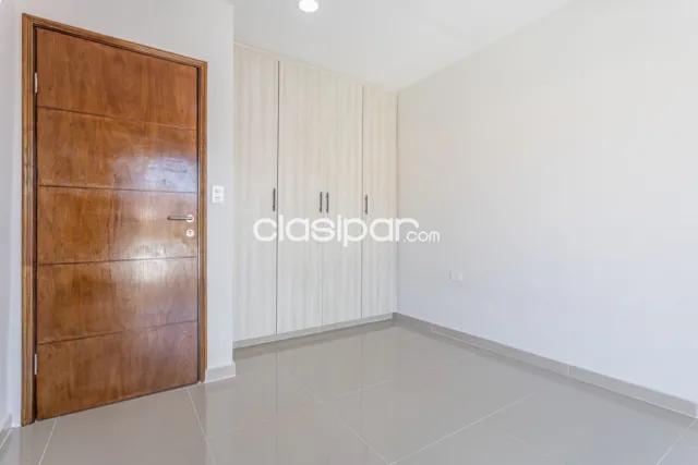 Hermoso duplex a estrenar en fdo de la mora norte a una cuadra av. Tte. Ettiene — foto 2