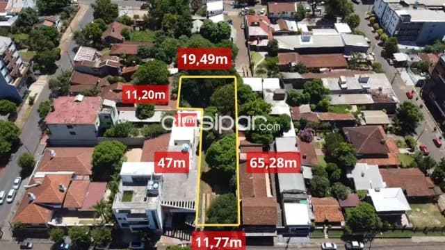 En VENTA terreno privilegiado en el corazón de la ciudad de Encarnación, foto 3