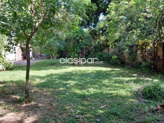 Terreno en lambare - zona mbachio II cerca del colegio sek