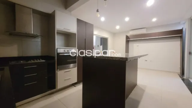 Dúplex en Lambaré Zona Yacht — foto 5