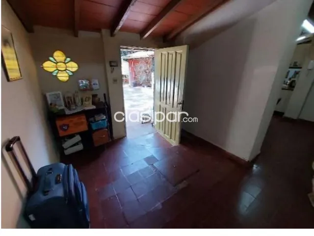 Lambaré prox. Sup el pueblo: Confortable residencia, 3 dormit, amplio jardín, foto 3