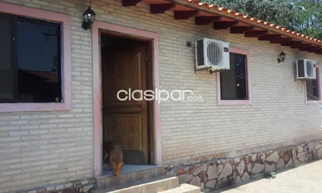 Lambaré prox. Cacique: Confortable residencia, 360 m2, 3 dormit, amplio jardín, foto 4