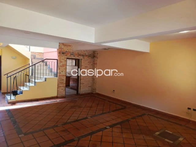 Duplex en el grupo Habitacional Aeropuerto - Asunción