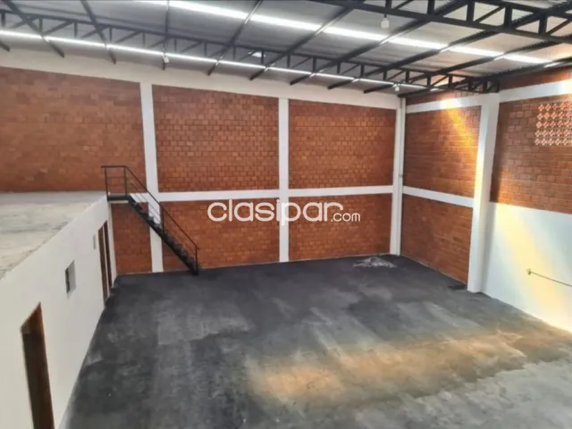 Tinglado con Departamento y Salón Comercial - San Lorenzo, foto 3