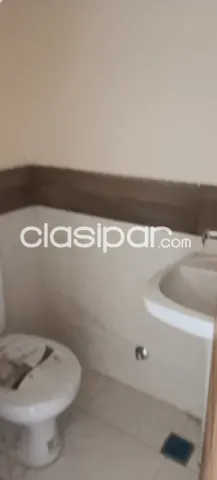 Vende Dúplex sobre la calle Pasaje Comunal esq. Avda. Nanawa de 3 dormit — foto 2