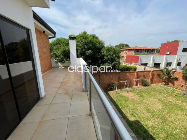 Duplex en venta en Luque zona Municipalidad