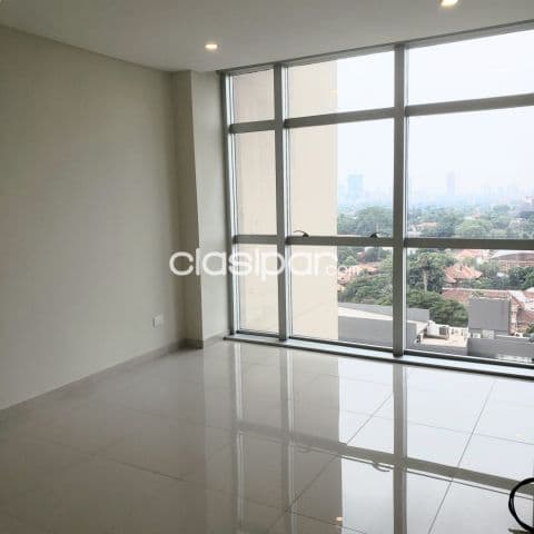 VENTA, departamento, 3 dorm., 3 Baños, Balcón, Área de Servicio. 2 Cocheras. (ID1734)