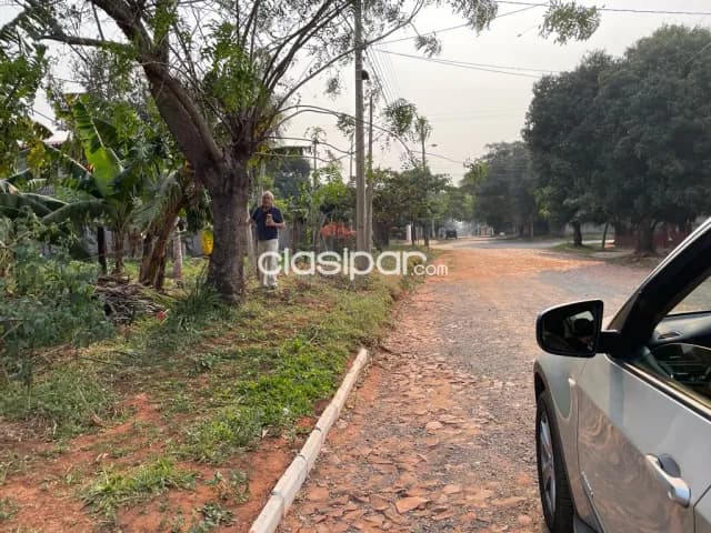 En VENTA Terreno de 300 m2 en el Barrio Tayazuape, San Lorenzo. (ID1756) — foto 3